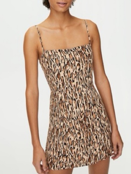 Aritzia Dresses & Skirts - Aritzia Sunday Best Leopard Chiara Side Slit Mini Dress Size 4